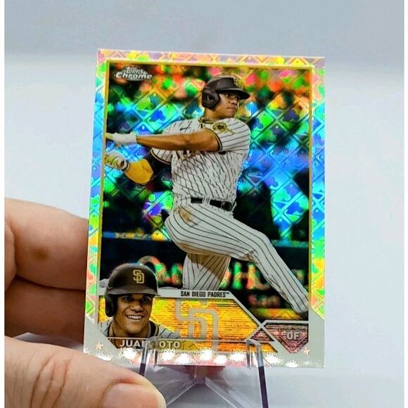 2023 Topps Chrome Logofractor Edition - Juan Soto #100 - Picture 5 of 5